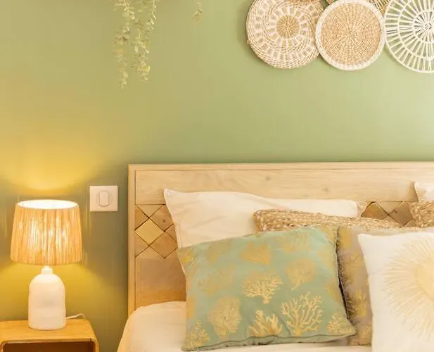 Center Air-conditioned Parking Sainte-Maxime